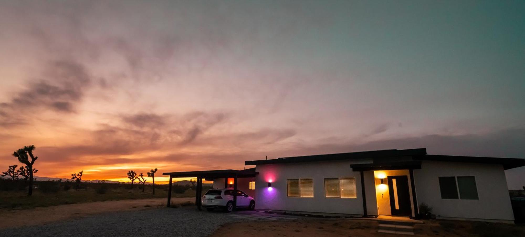 ジョシュア・ツリー Coyote Tracks - A Modern Desert Experienceヴィラ エクステリア 写真